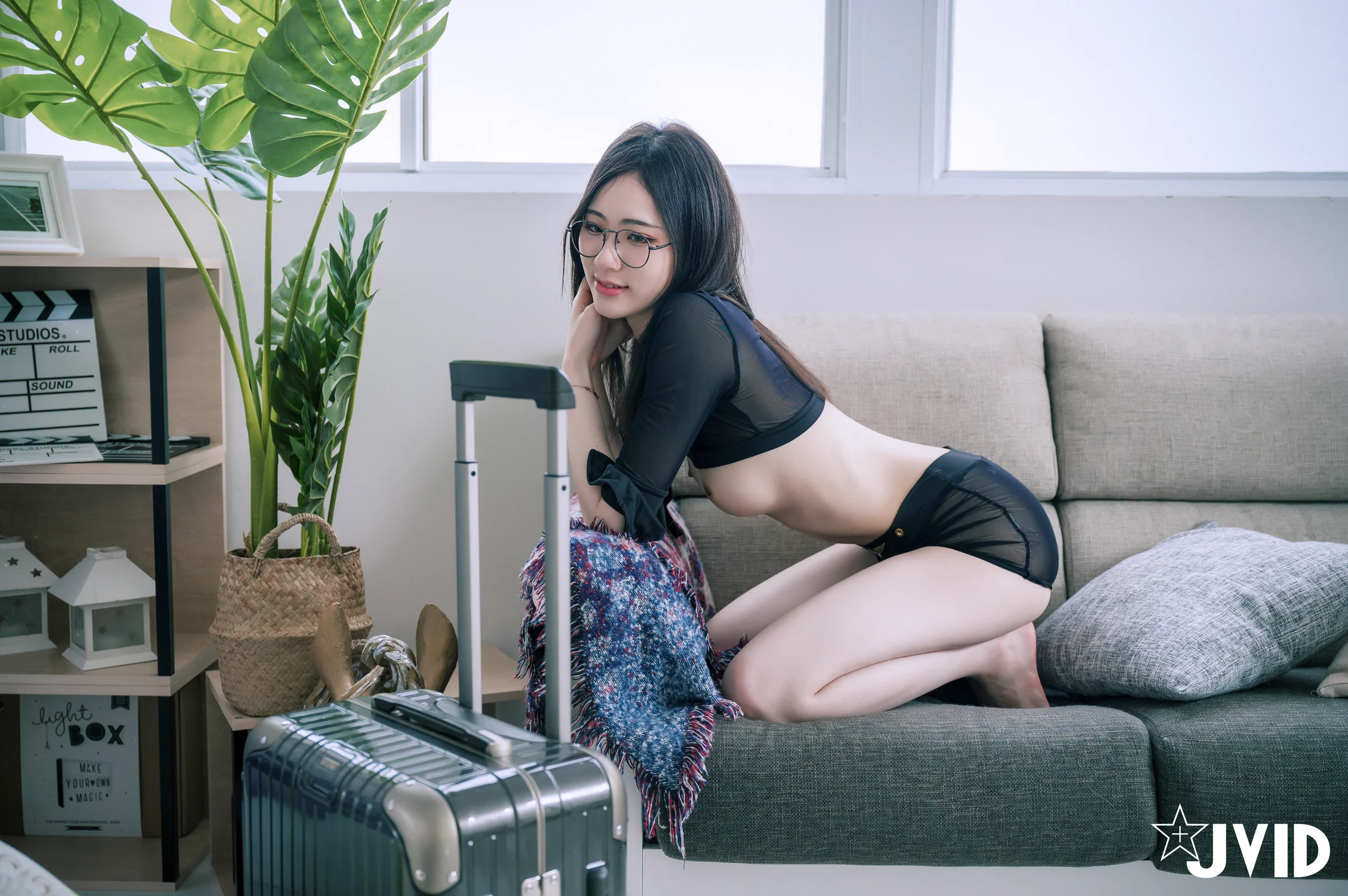 图片4区图片列表